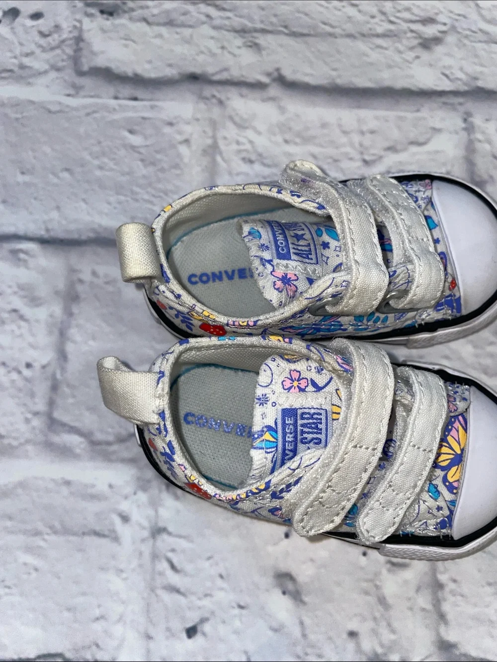 Converse Chuck Taylor All Star Low TD 'Butterfly'. Size 3